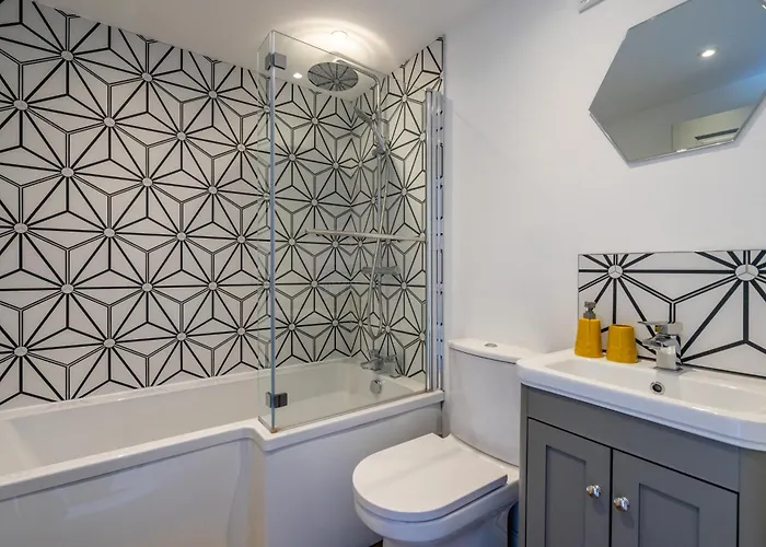 別荘 The Mustard Pot *